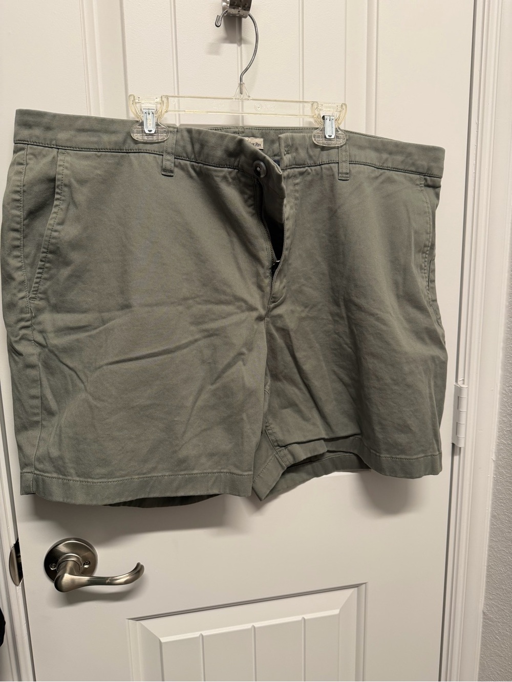 Hawker & Rye Men's Olive Green Casual Cotton Shorts
